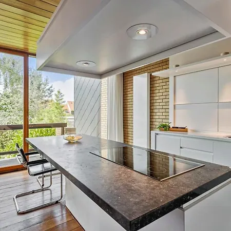 Tatil Evi Huswell - Modernist Design House With Garden Near The